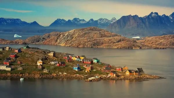 Greenland travel